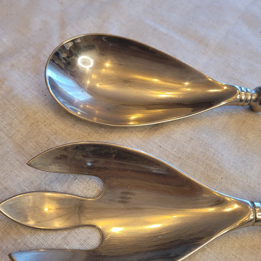 Mother of Pearl Spoon Serving 19